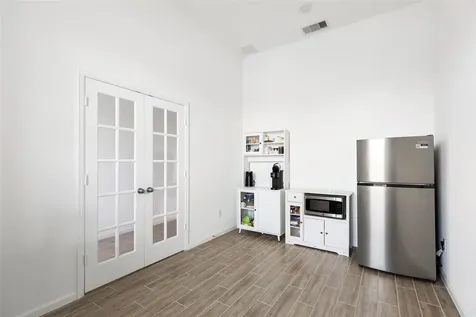9423 Pelican Cliff Court Houston TX 77365