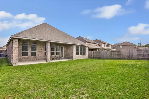 9423 Pelican Cliff Court Houston TX 77365