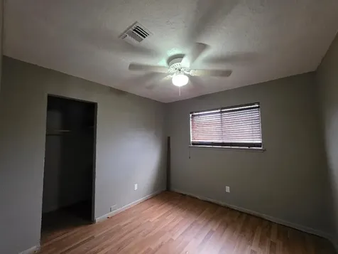 2414 Goldenrod Street Highlands TX 77562