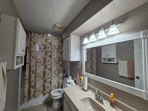 2414 Goldenrod Street Highlands TX 77562