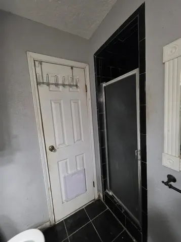 2414 Goldenrod Street Highlands TX 77562