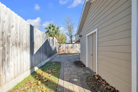 3932 Marquette Street Houston TX 77005