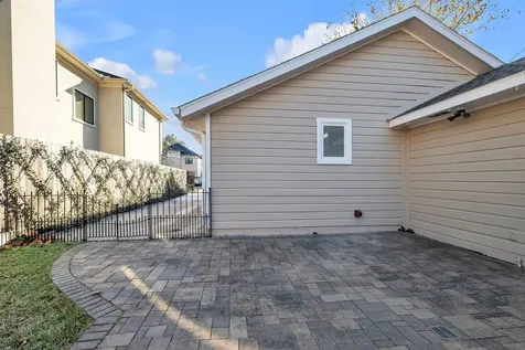 3932 Marquette Street Houston TX 77005