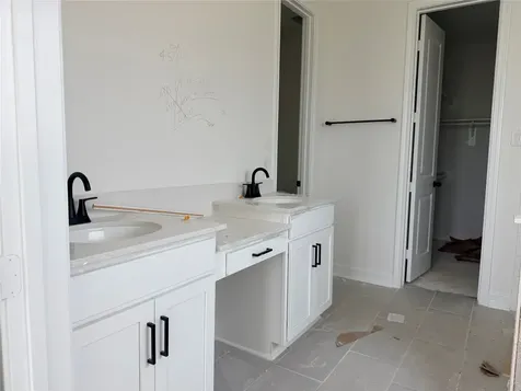 14826 Mission Avenue Mont Belvieu TX 77523