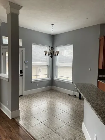 5105 Maple Street Bellaire TX 77401