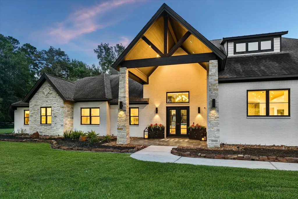 10897 Lake Forest Drive Conroe TX 77384