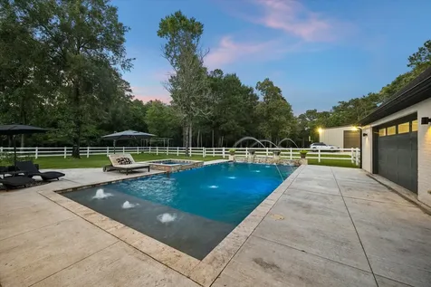 10897 Lake Forest Drive Conroe TX 77384
