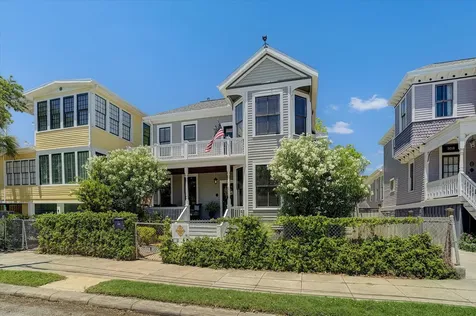 3024 Avenue O 1/2 Galveston TX 77550