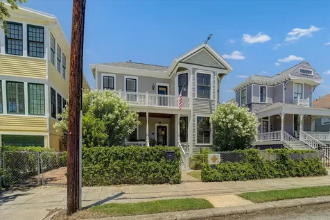 3024 Avenue O 1/2 Galveston TX 77550