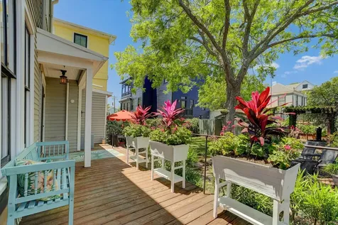 3024 Avenue O 1/2 Galveston TX 77550