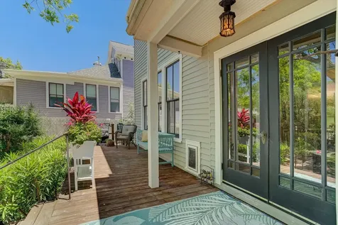 3024 Avenue O 1/2 Galveston TX 77550