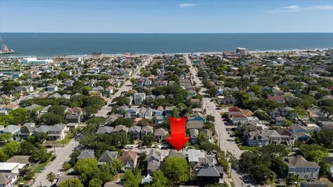 3024 Avenue O 1/2 Galveston TX 77550