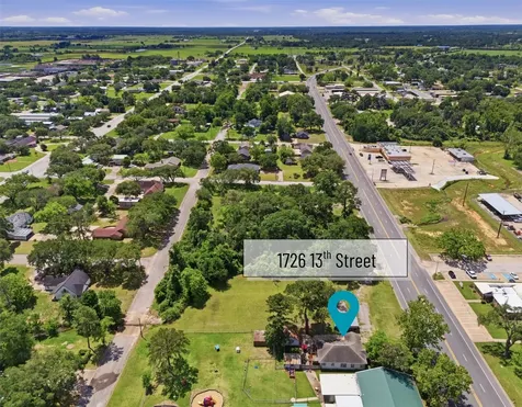 1726 13th Street Hempstead TX 77445