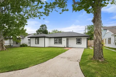 2308 Garvey Drive Pasadena TX 77506