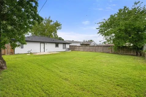 2308 Garvey Drive Pasadena TX 77506