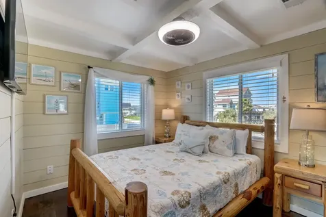 22819 Vida Street Galveston TX 77554