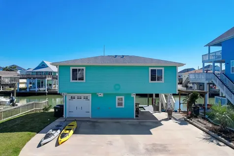 22819 Vida Street Galveston TX 77554