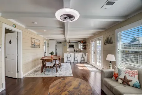 22819 Vida Street Galveston TX 77554