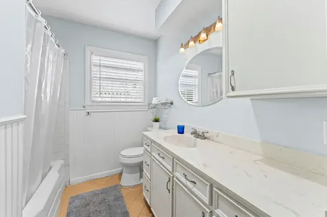 1507 Sue Barnett Drive Houston TX 77018