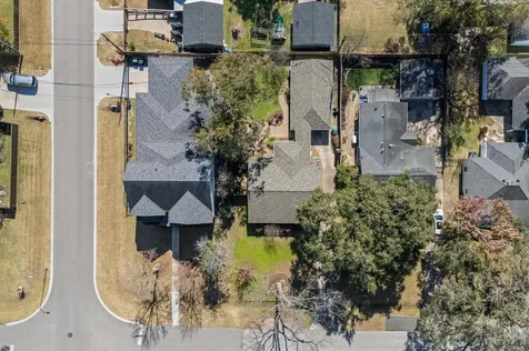 1507 Sue Barnett Drive Houston TX 77018