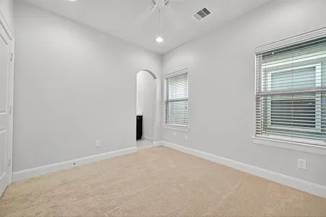 8225 Cambridge Street Houston TX 77054