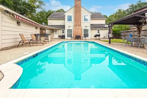 1807 Saddlecreek Drive Houston TX 77090
