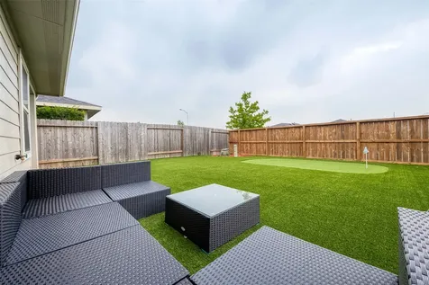 2919 Stamford Hill Lane Houston TX 77047
