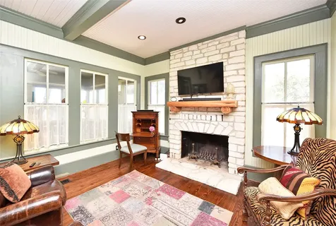 315 Cedar Street New Ulm TX 78950