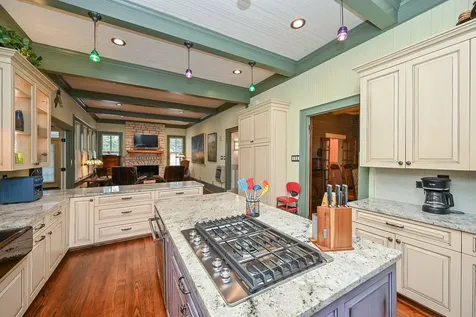 315 Cedar Street New Ulm TX 78950