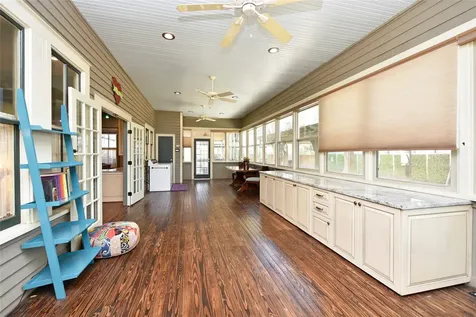 315 Cedar Street New Ulm TX 78950