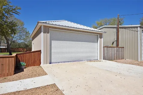 315 Cedar Street New Ulm TX 78950