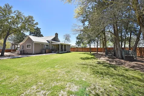315 Cedar Street New Ulm TX 78950