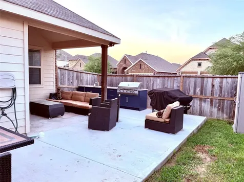 21103 Normandy Glen Street Kingwood TX 77339