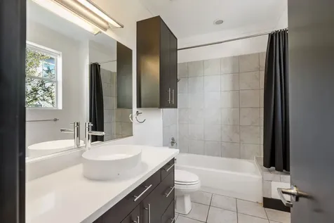 162 Vieux Carre Drive Houston TX 77009