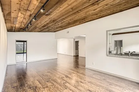 6509 Birdwood Road Houston TX 77074