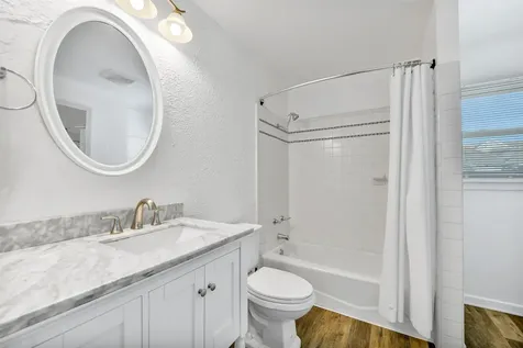 123 Strand Street Rear Galveston TX 77550