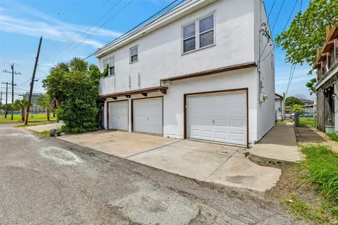 123 Strand Street Rear Galveston TX 77550