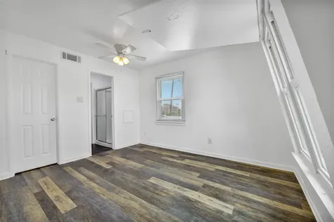 123 Strand Street Rear Galveston TX 77550