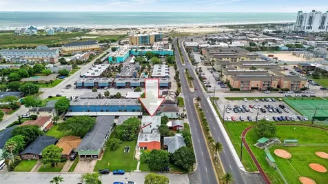 123 Strand Street Rear Galveston TX 77550