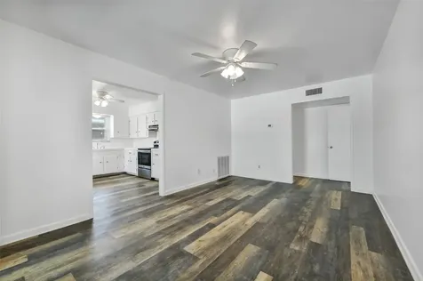 123 Strand Street Rear Galveston TX 77550