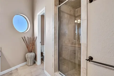 17614 Glei Galveston TX 77554