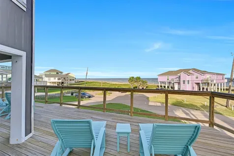 17614 Glei Galveston TX 77554
