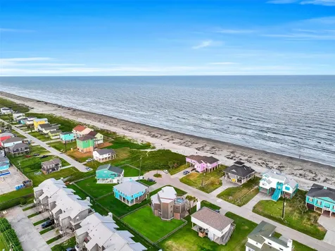 17614 Glei Galveston TX 77554