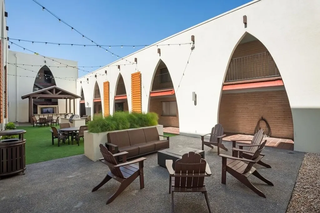 2810 Salado Street 115 Austin TX 78705