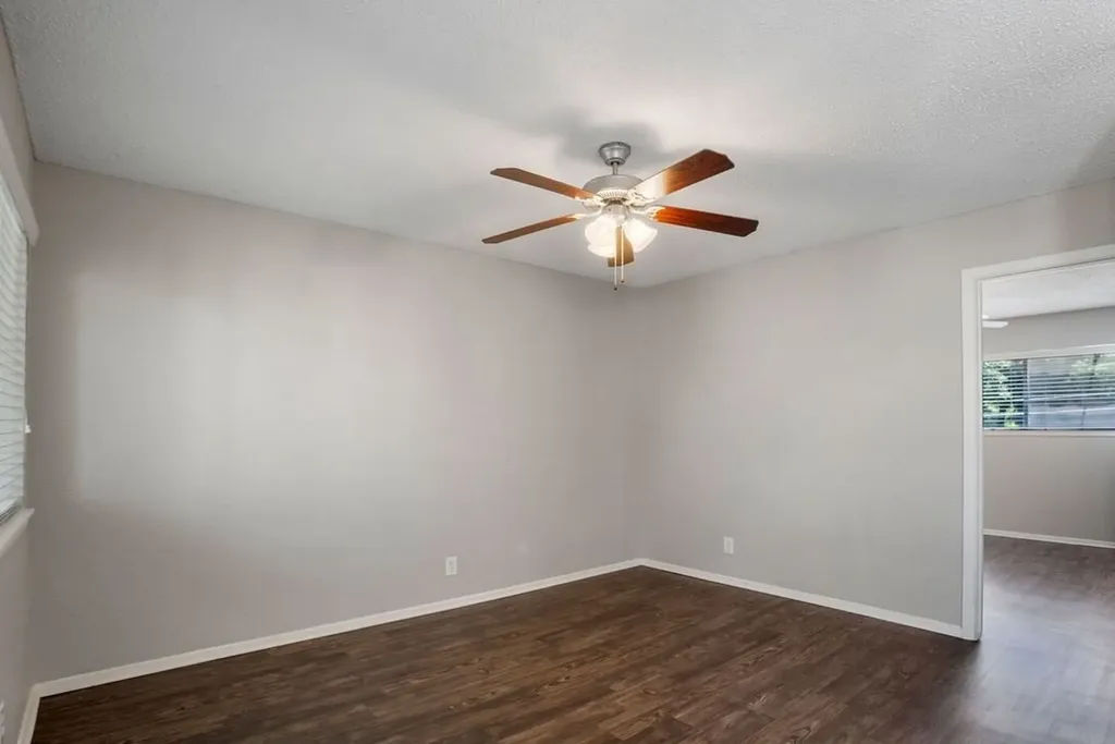 2810 Salado Street 115 Austin TX 78705