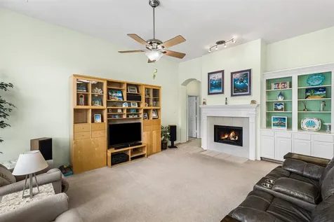 312 Summer Haven Circle League City TX 77573