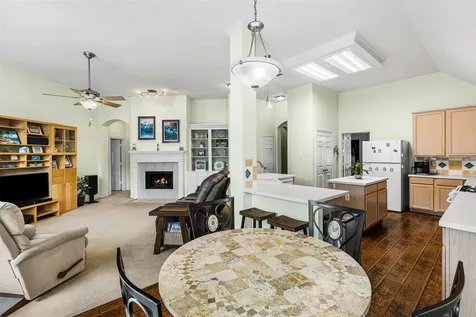 312 Summer Haven Circle League City TX 77573