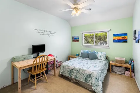 312 Summer Haven Circle League City TX 77573