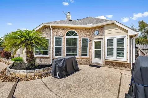 312 Summer Haven Circle League City TX 77573