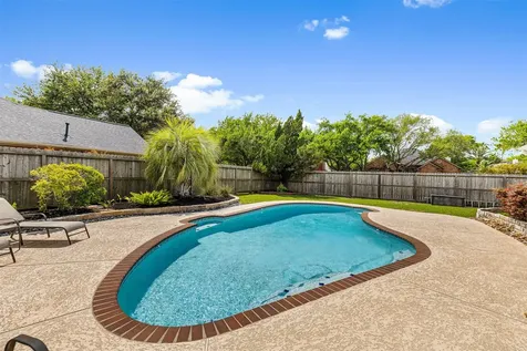 312 Summer Haven Circle League City TX 77573